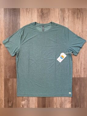 Vuori Strato Tech Tee Bluegrass  Heather Sz XXL V126 Athletic NWT